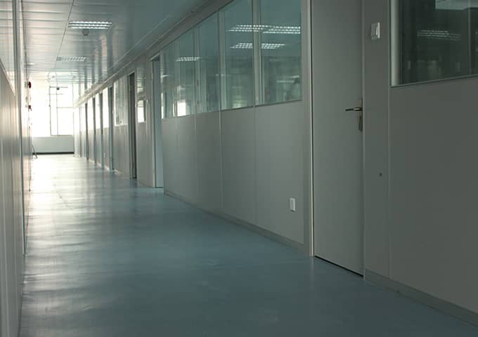 白云山制藥化驗實驗室設計裝修案例