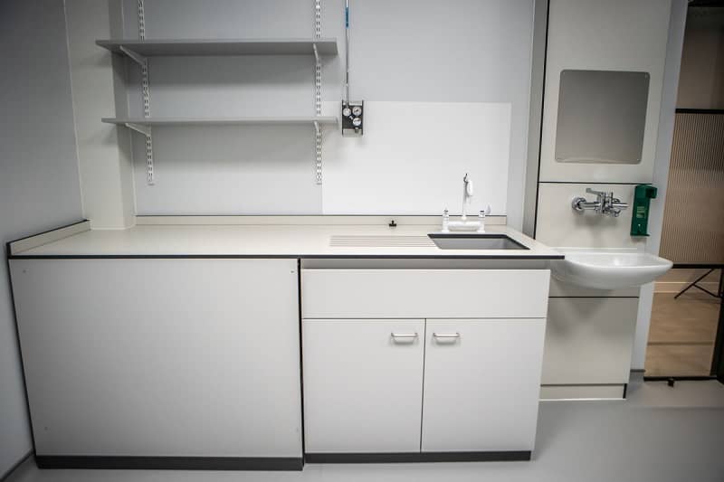 廣州大學(xué)化學(xué)分析實(shí)驗(yàn)室設(shè)計(jì)建設(shè)工程