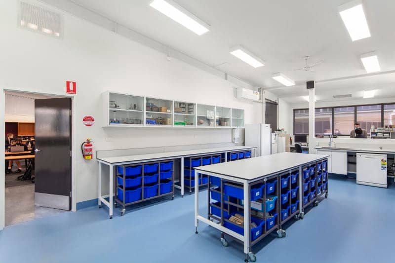 綜合理化實驗室設(shè)計裝修