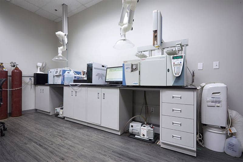 實驗室改造省時50%！模塊化拆裝技術讓舊實驗室秒變智能空間