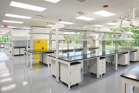實驗室裝修總踩雷？來這看看（附常見問題解決方案）